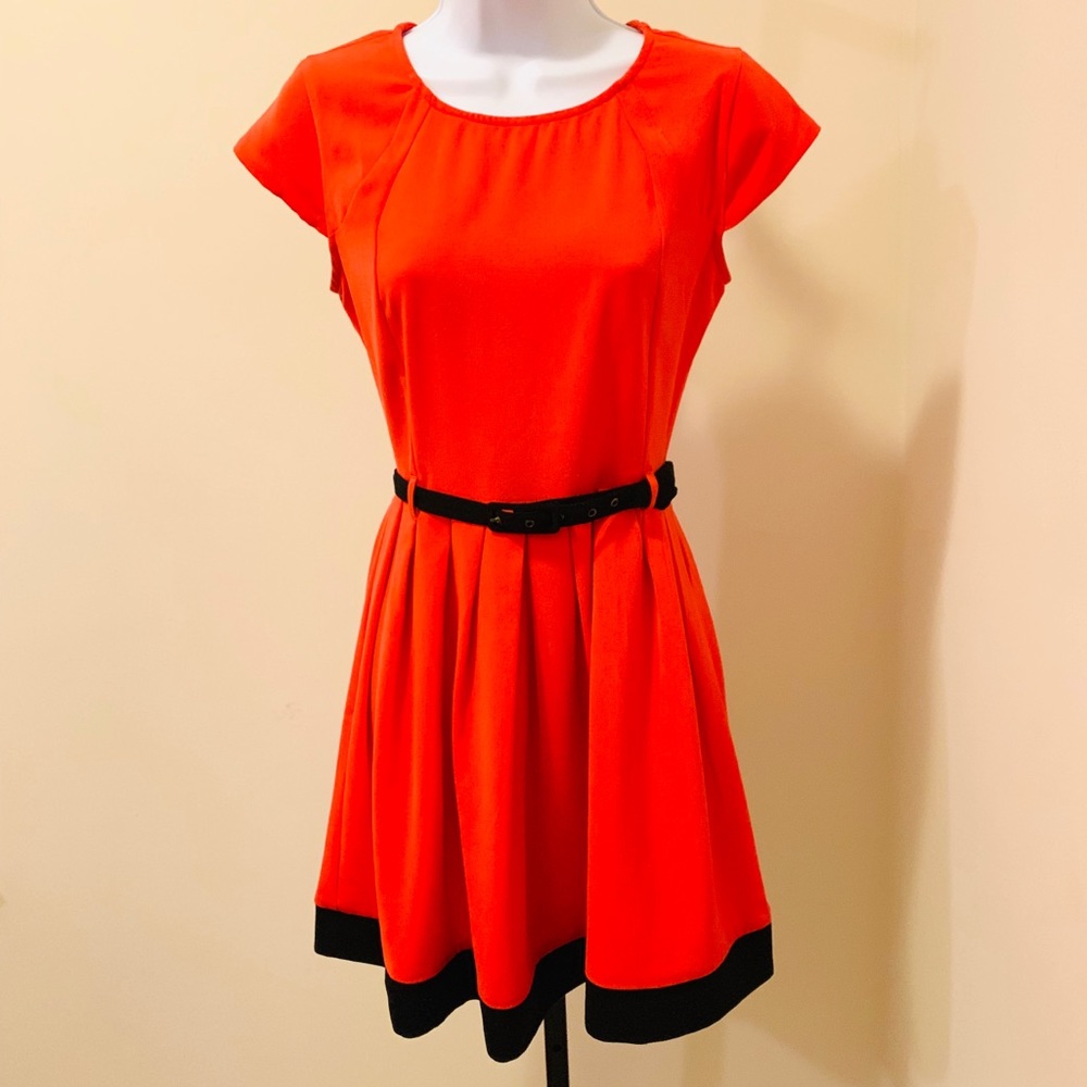 Orange and Black Belted Dress 👗 - Picture 2 of 7